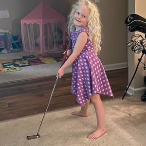 Meet your Posher, Lee